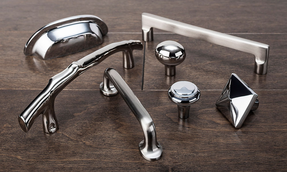 Pull Your Kitchen Together with Knobs and Handles